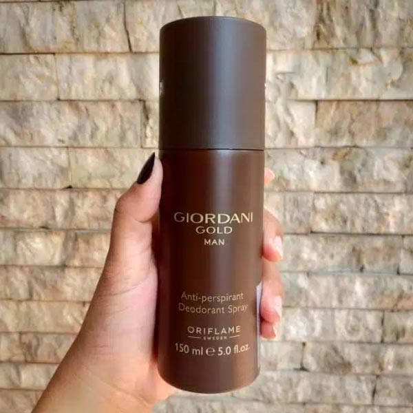 giordani-gold-man-anti-perspirant-deodorant-spray-1
