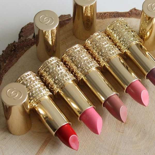 giordani-gold-mastercreation-lipstick-spf-20-2