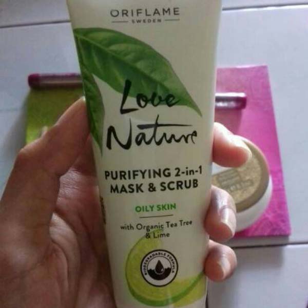 love-nature-purifying-2-in-1-mask-scrub-with-organic-tea-tree-lime-1