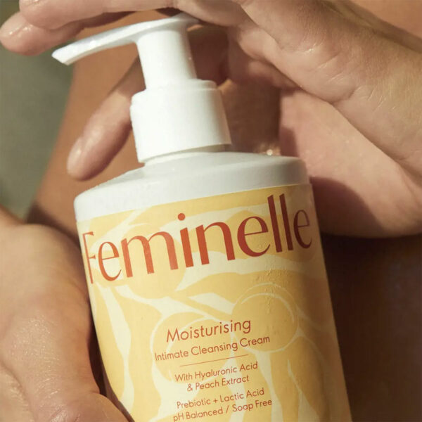Dung-dịch-vệ-sinh-Feminelle-orivn-moi-8