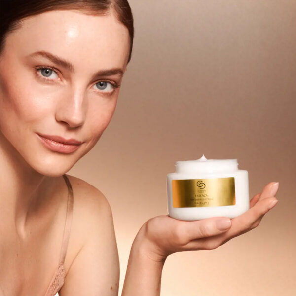 giordani-gold-essenza-perfumed-body-cream-47011-oriflame-5